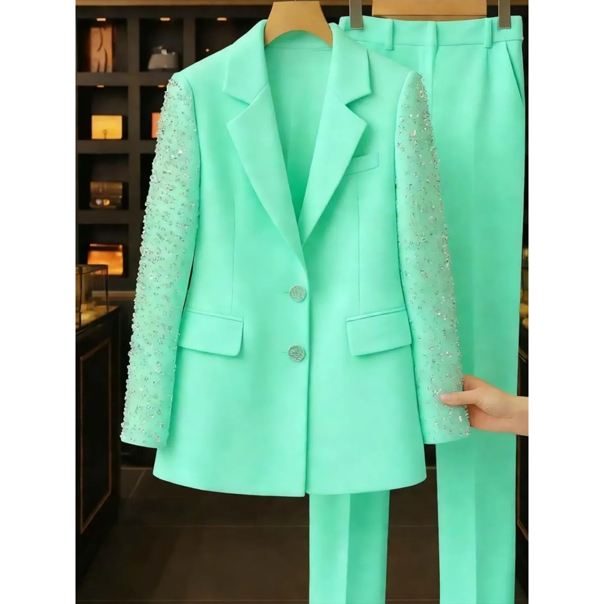 بدلات رجالية بتصميم ضيق مرصعة  - مراجعة Men'S Grooming Jacket وسعره
