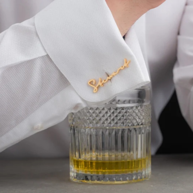 أزرار أكمام مخصصة بالاسم مطلية - مراجعة Men'S Grooming Gifts وسعره